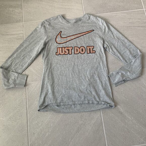 Nike Just Do It Big Logo Long Sleeve T Shirt Mens Sz M Gray/Orange Sportswear - Picture 1 of 5